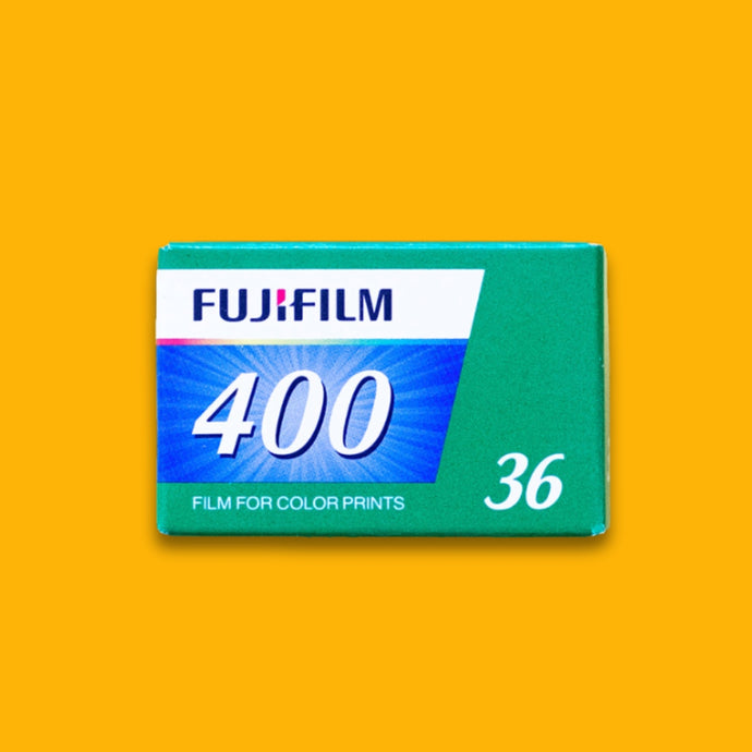 FUJIFILM 400 (35MM)