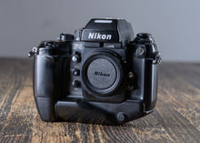 Load image into Gallery viewer, NIKON F4 MB-21
