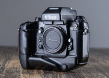 Load image into Gallery viewer, NIKON F4 MB-21

