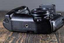 Load image into Gallery viewer, NIKON F4 MB-21
