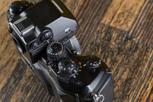 Load image into Gallery viewer, NIKON F4 MF22
