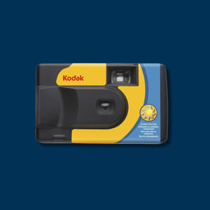 KODAK DAYLIGHT DISPOSABLE CAMERA