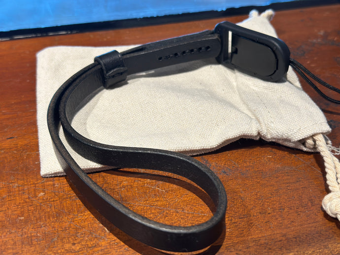 SAUL CAMERA WRIST STRAP (BLACK)