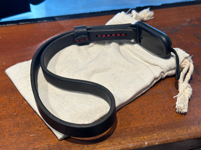 SAUL CAMERA WRIST STRAP (RED)