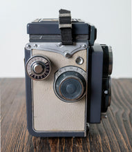 Load image into Gallery viewer, YASHICA-D  COPAL MAX (GREY) RARE
