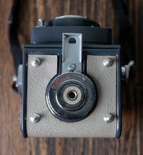 Load image into Gallery viewer, YASHICA-D  COPAL MAX (GREY) RARE
