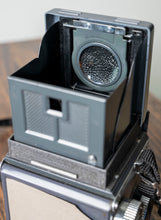 Load image into Gallery viewer, YASHICA-D  COPAL MAX (GREY) RARE
