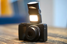 Load image into Gallery viewer, Phottix Mini-A Flash/Led
